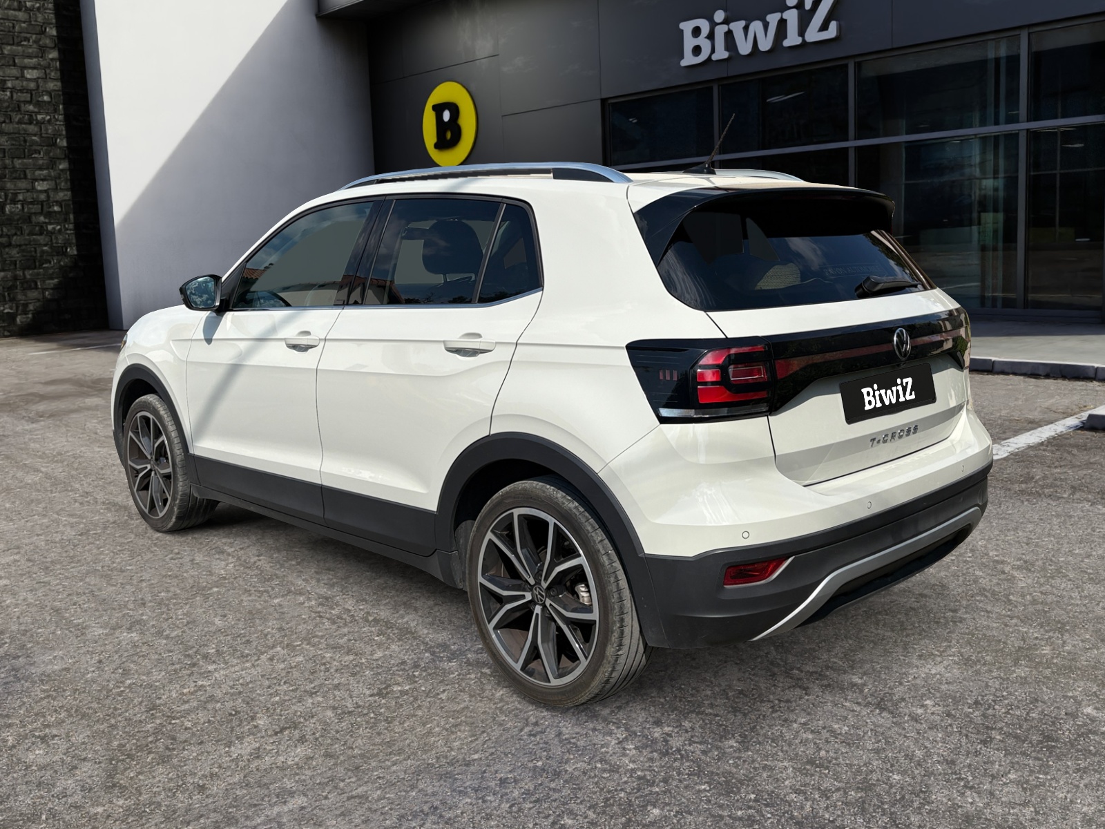 Volkswagen T-Cross 2