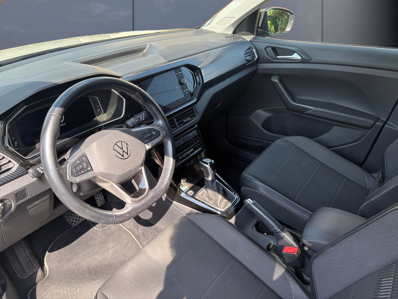 Volkswagen T-Cross 7