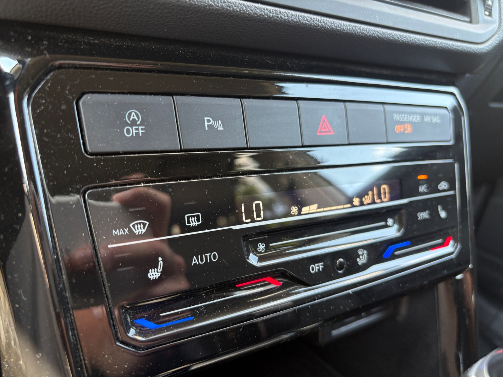 Volkswagen T-Cross 16