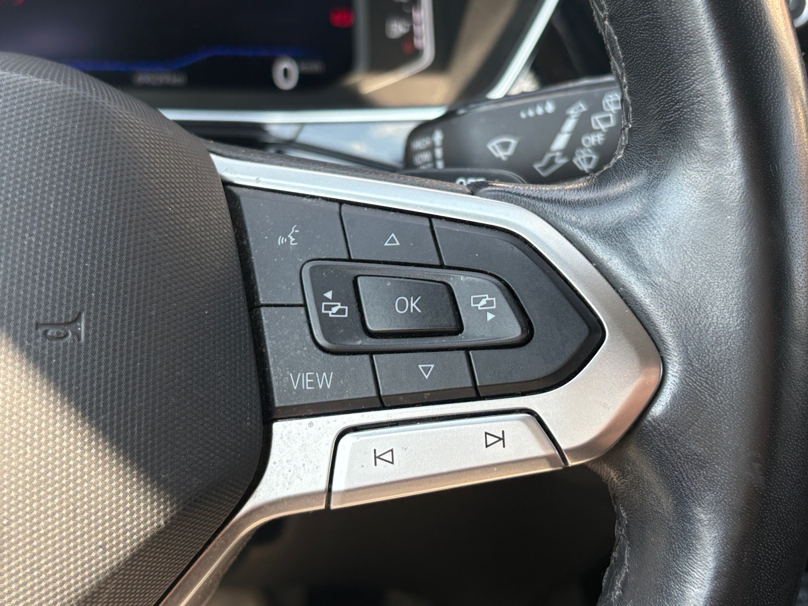 Volkswagen T-Cross 18