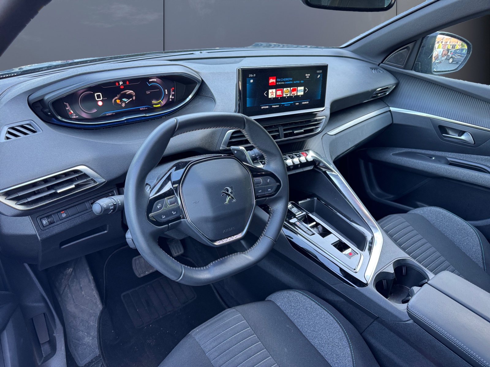 Peugeot 3008 8