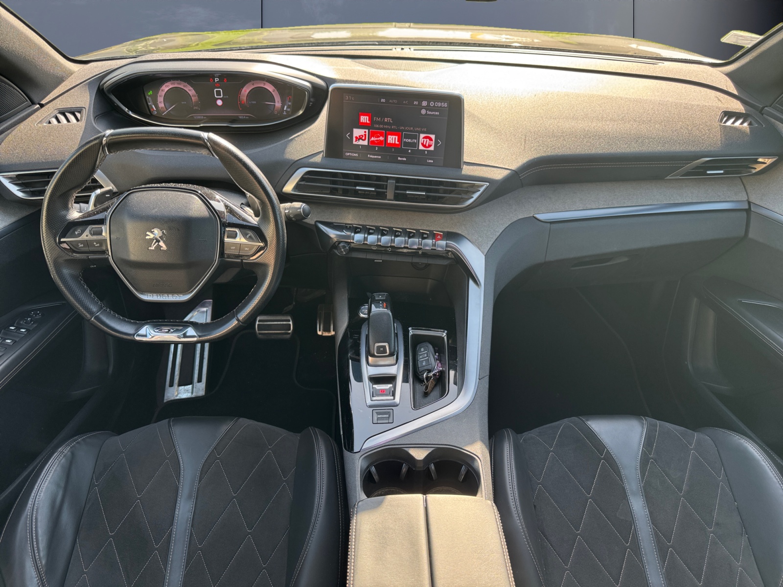 Peugeot 3008 14