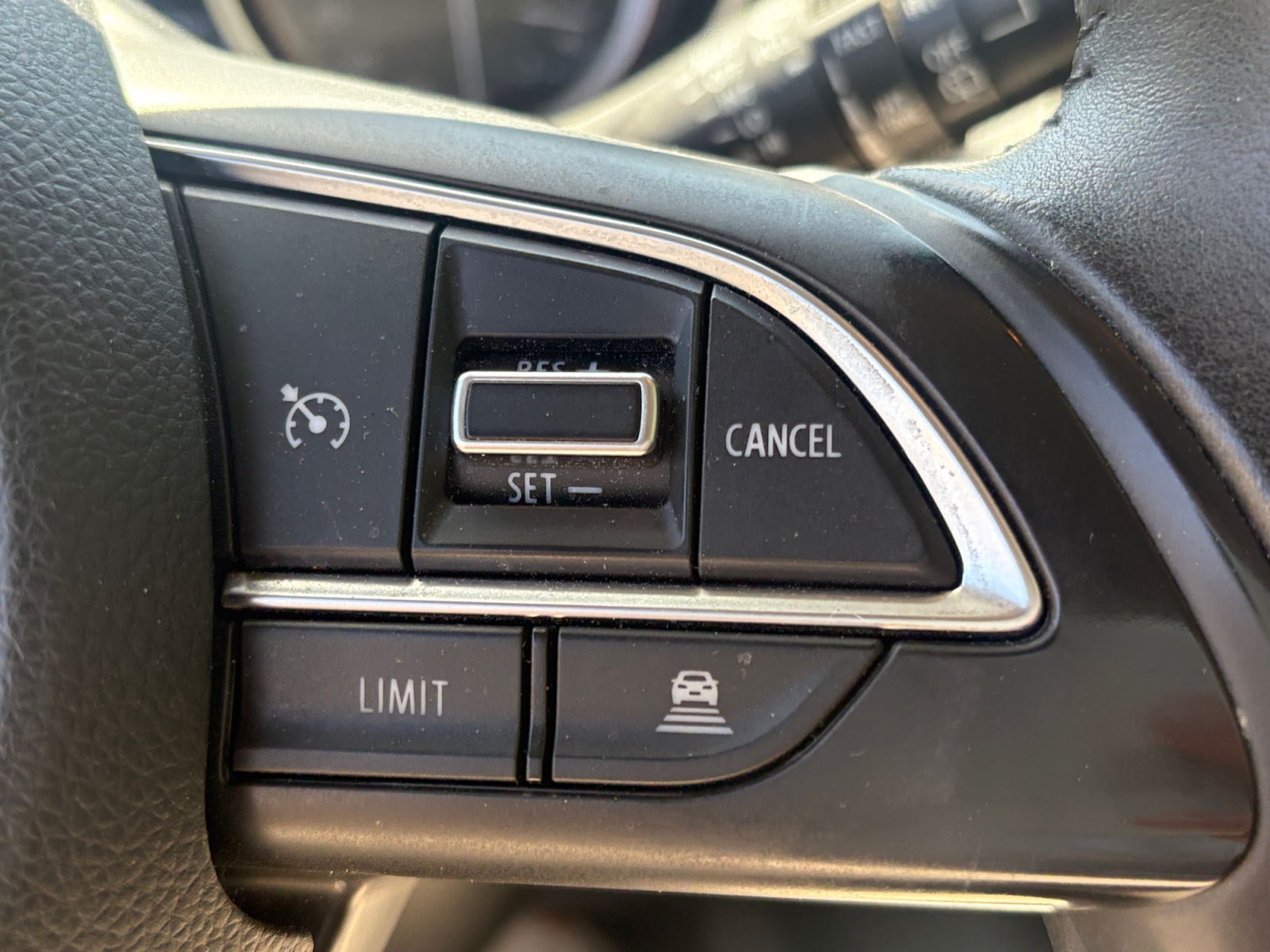 Suzuki Swift 18