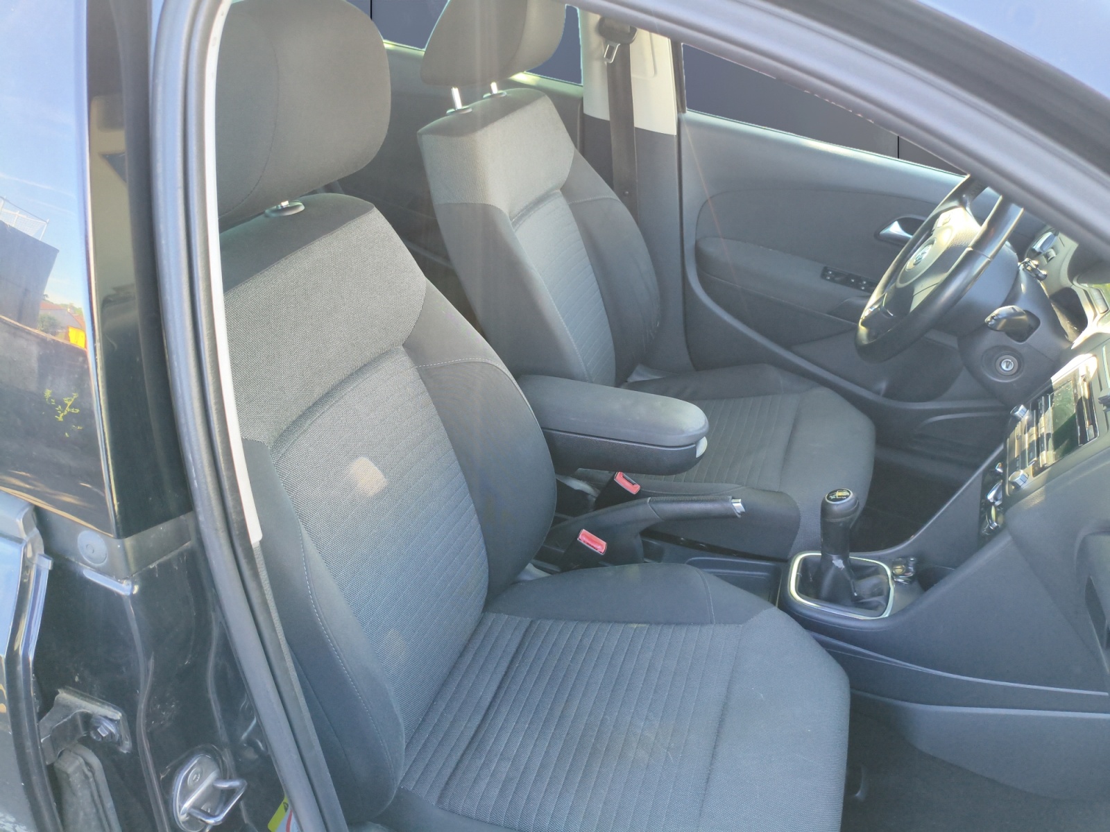 Volkswagen Polo 11