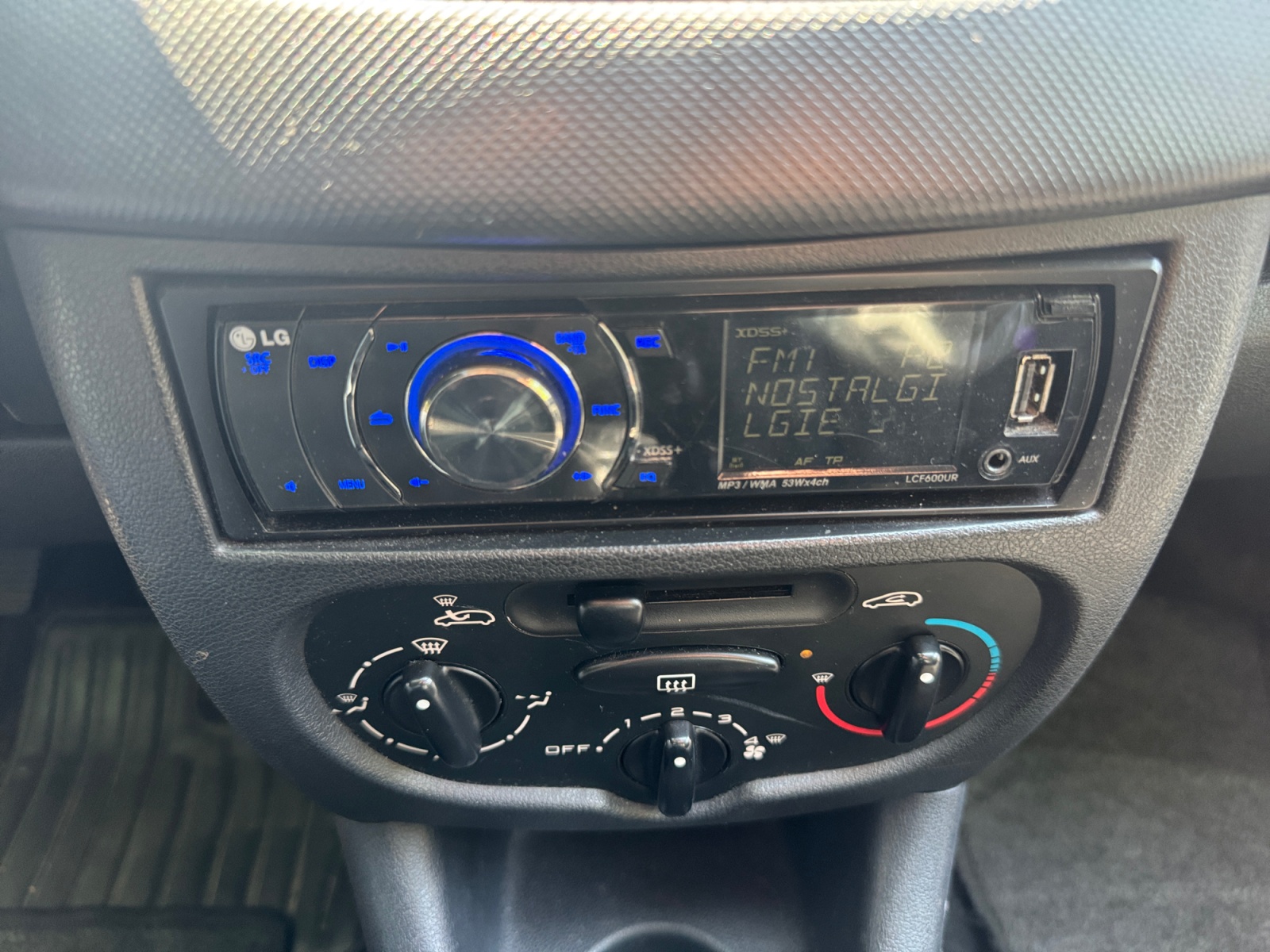 Peugeot 206 Plus 19