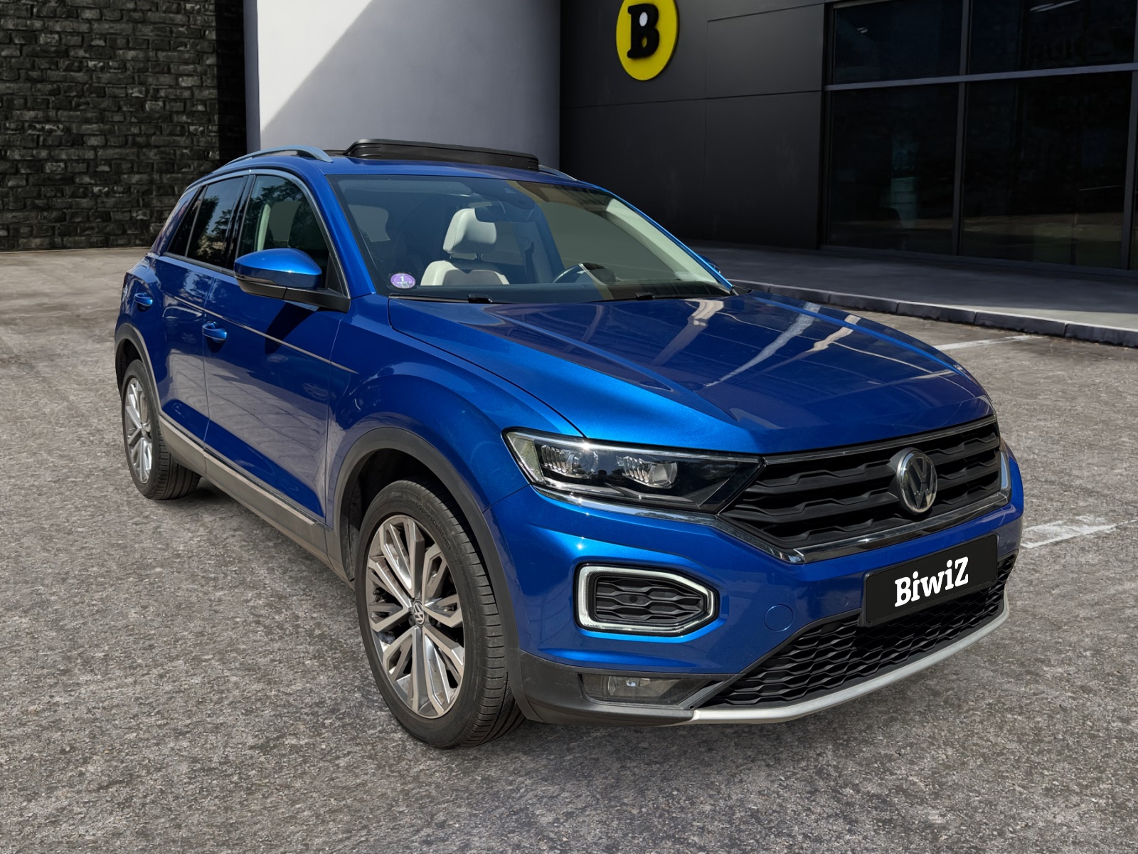 Volkswagen T-Roc 6