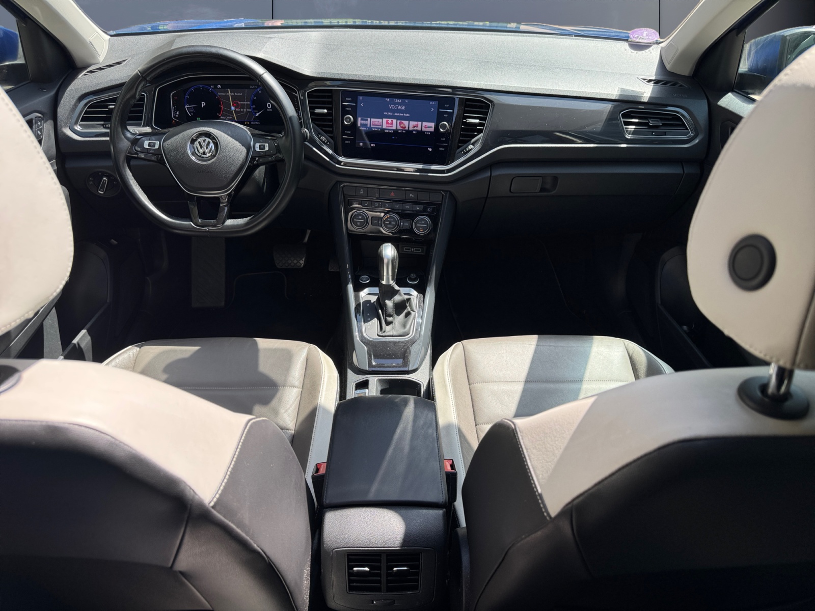 Volkswagen T-Roc 14