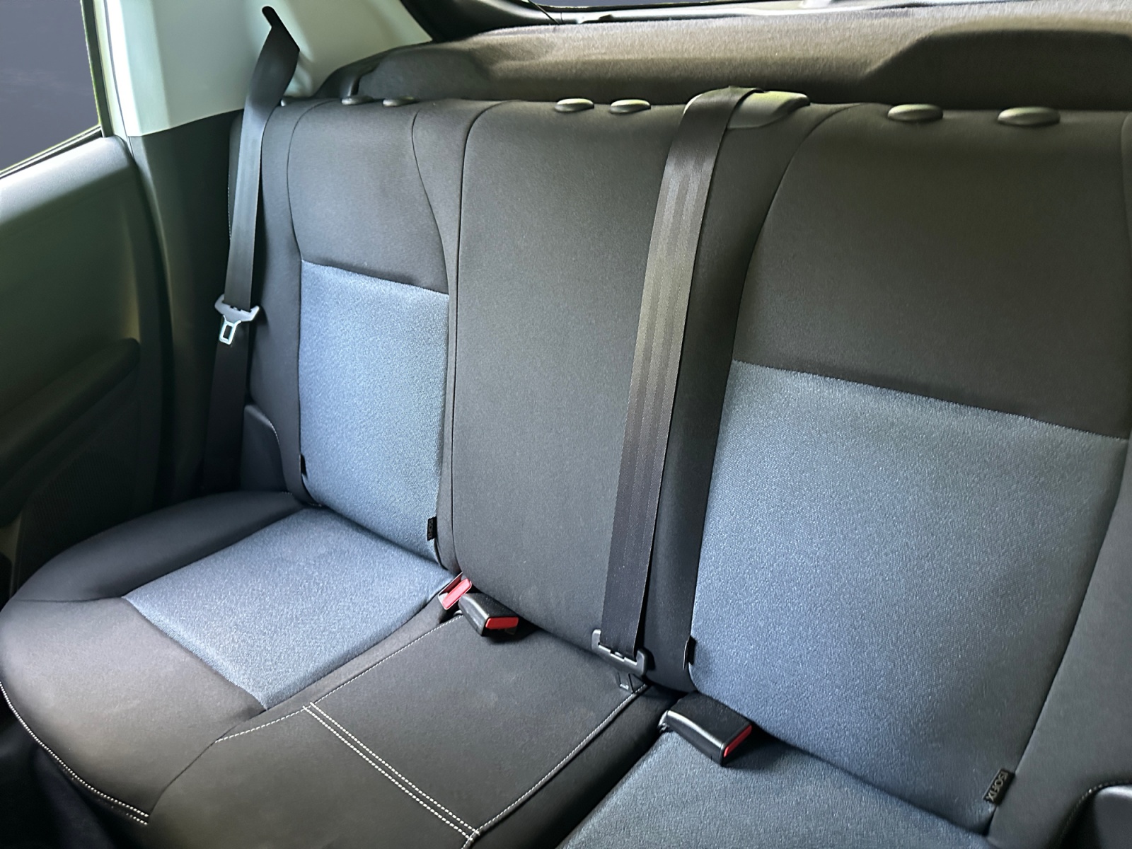Peugeot 208 10