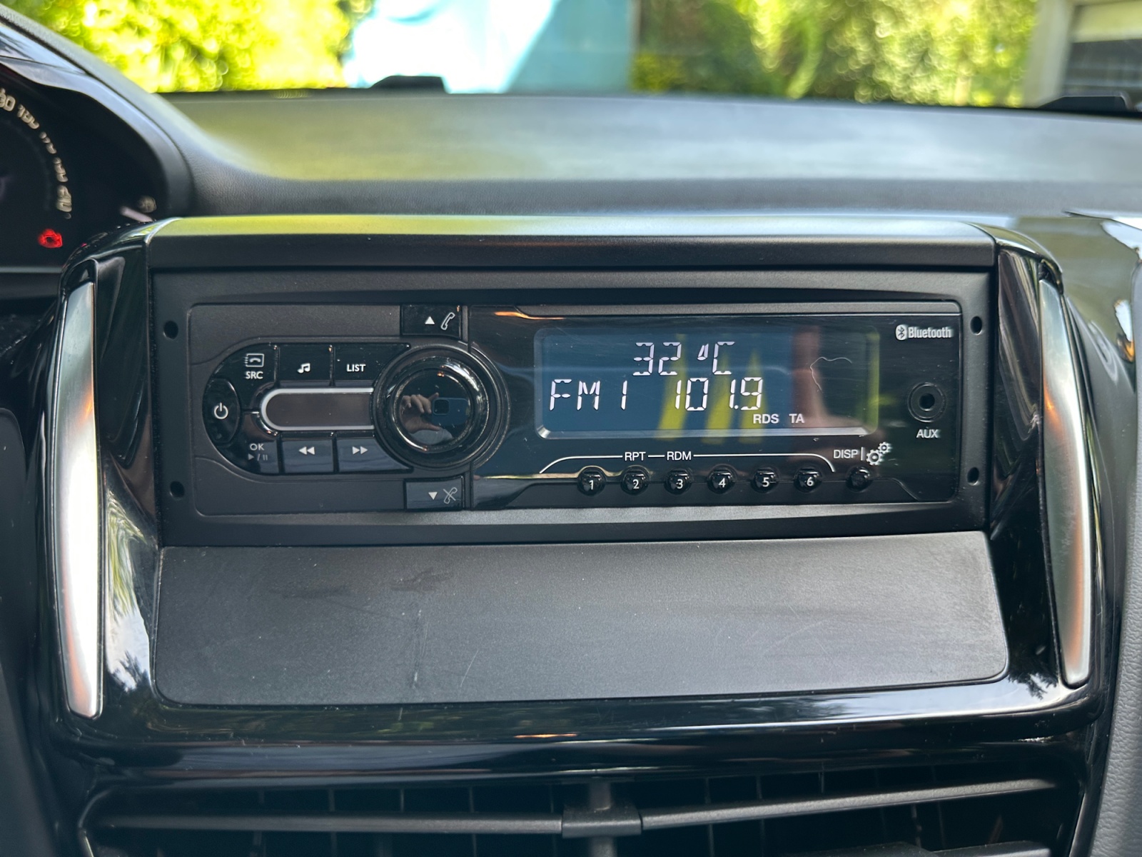 Peugeot 208 19
