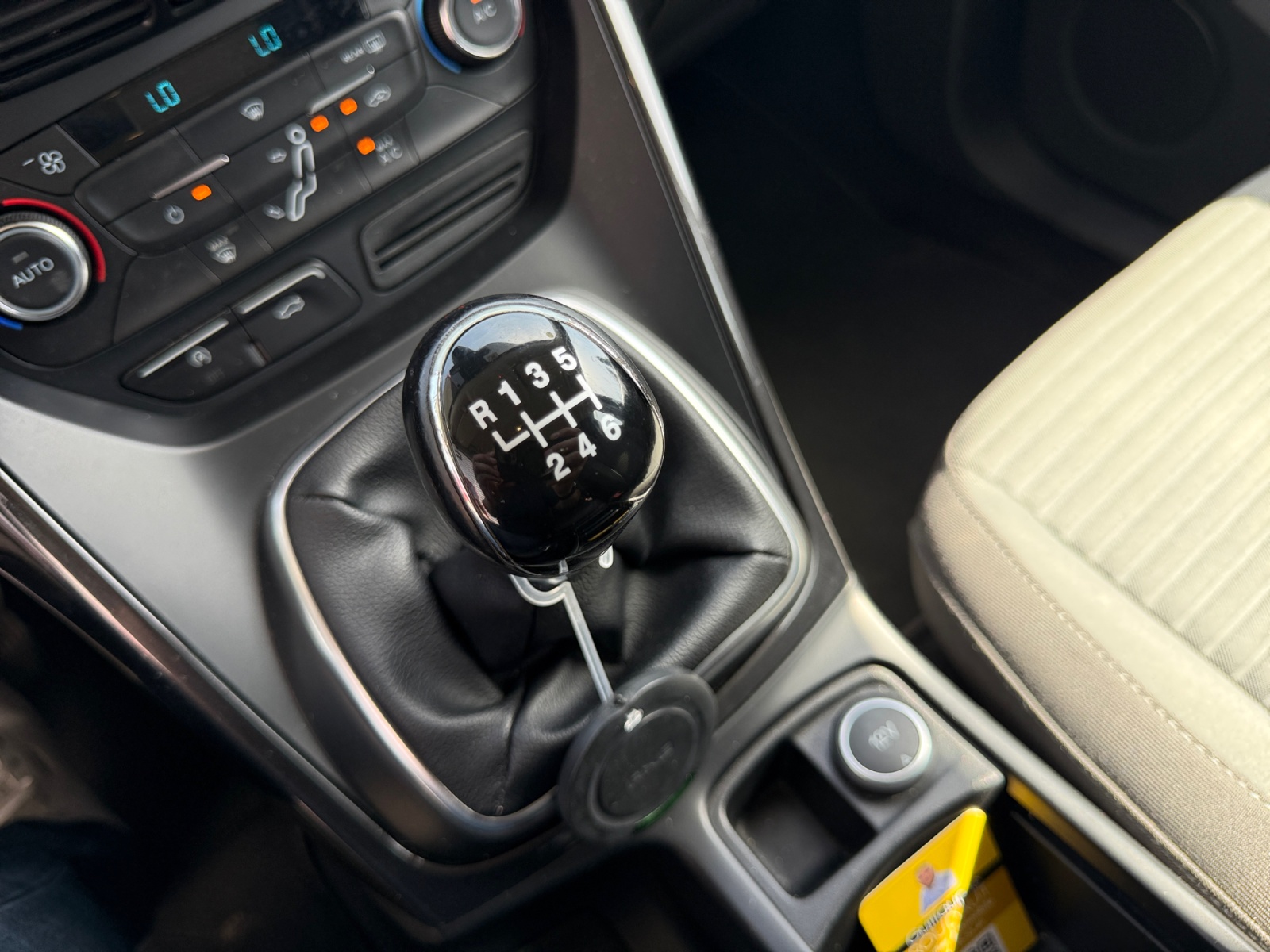 Ford Focus C-Max 26