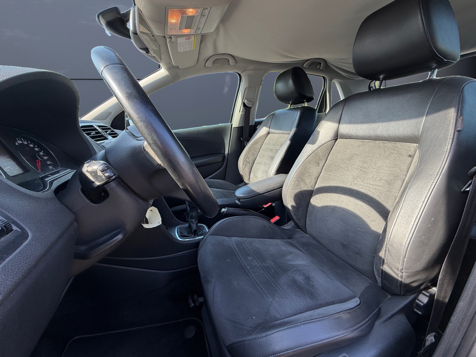 Volkswagen Polo 9