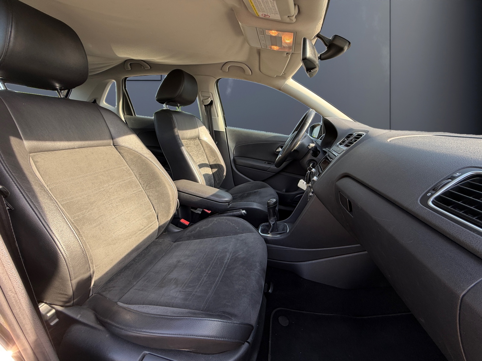 Volkswagen Polo 13