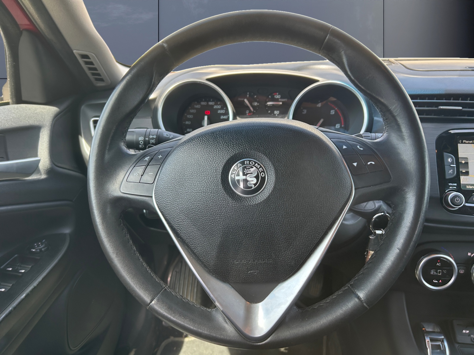 Alfa Romeo Giulietta 13