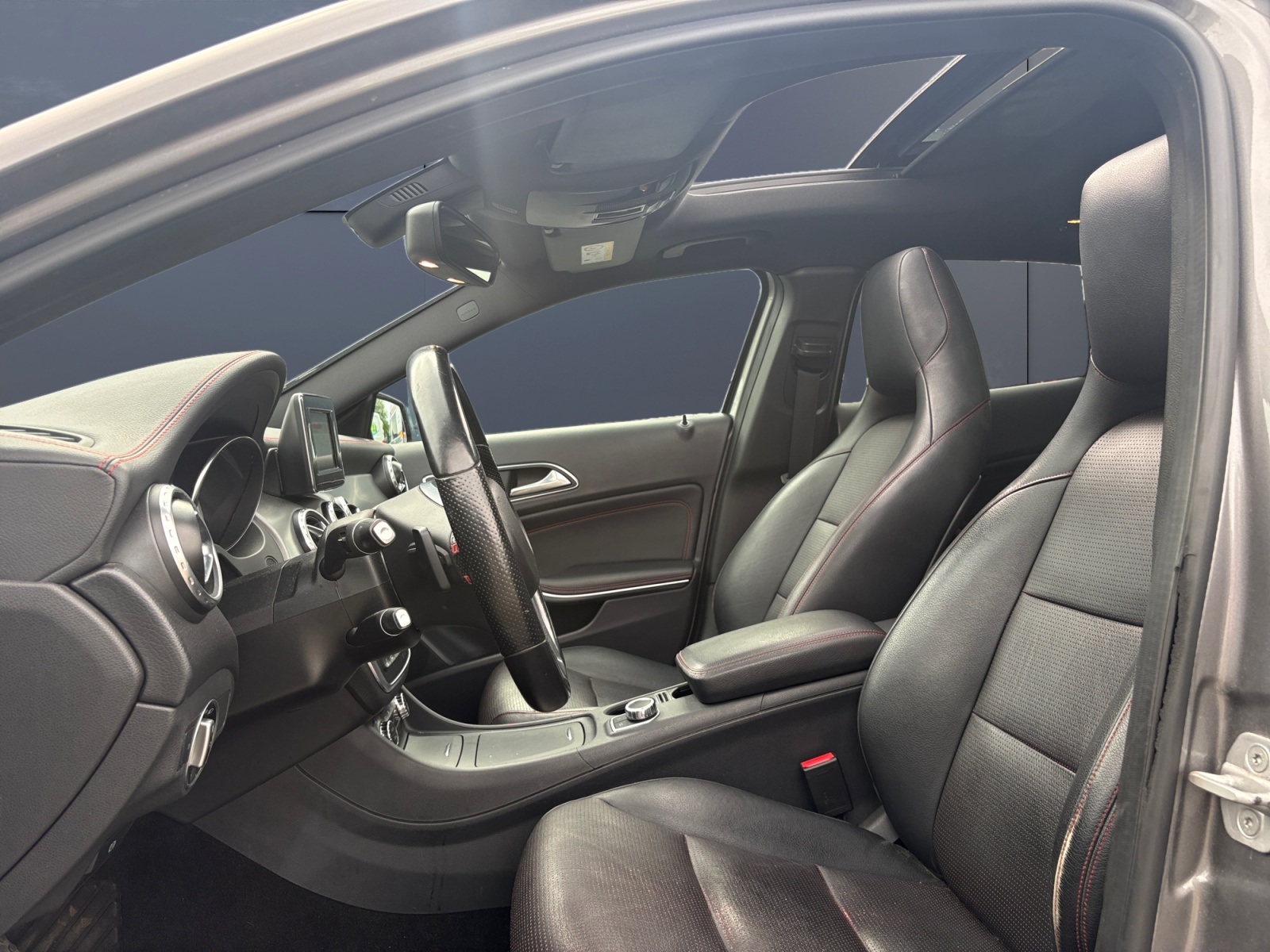Mercedes-Benz Gla 9