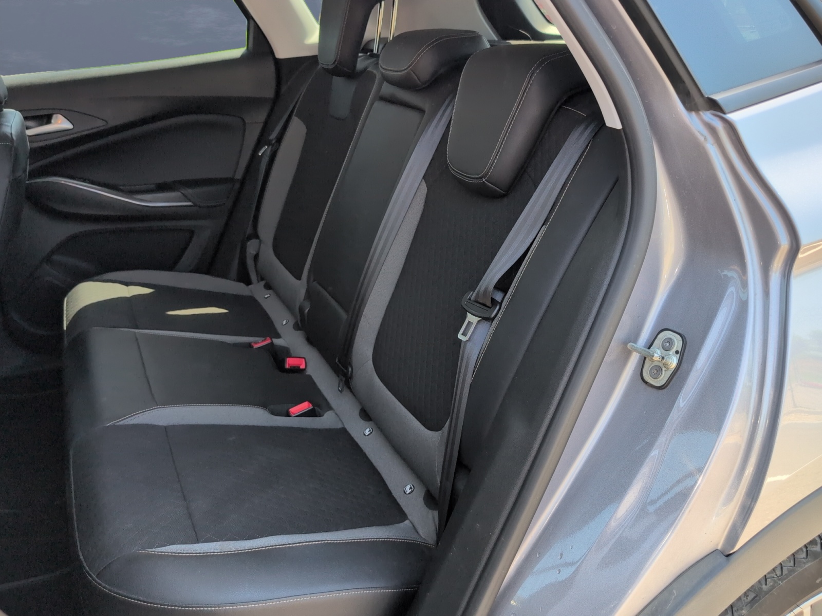 Opel Grandland X 10