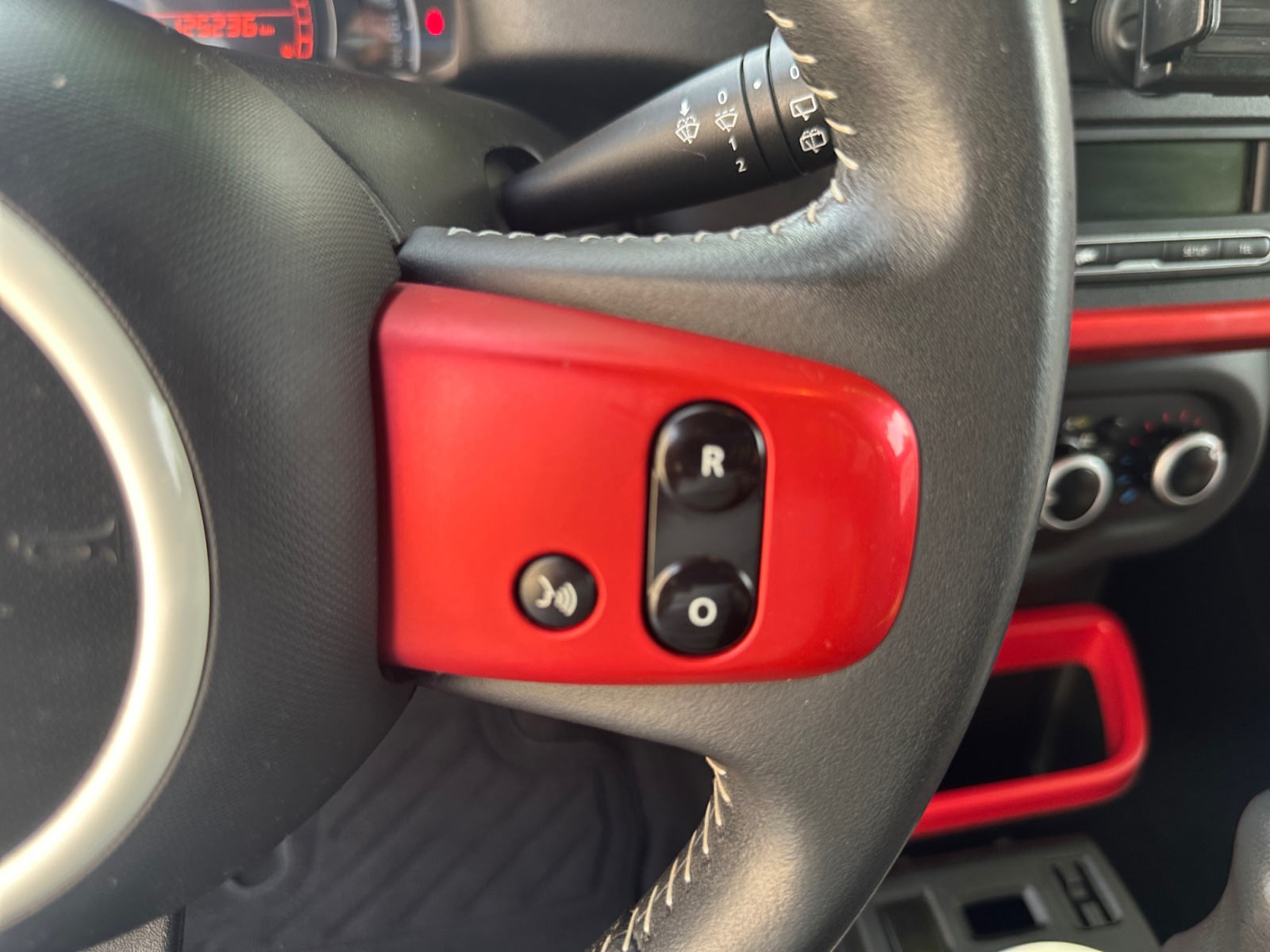 Renault Twingo 19