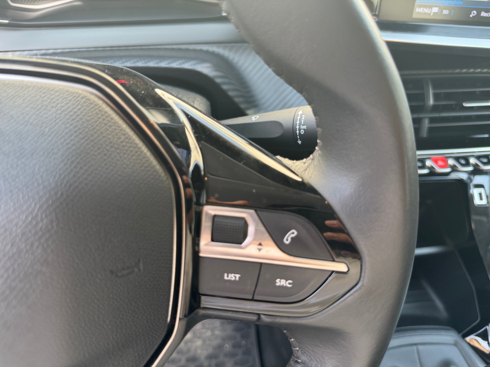 Peugeot 208 18