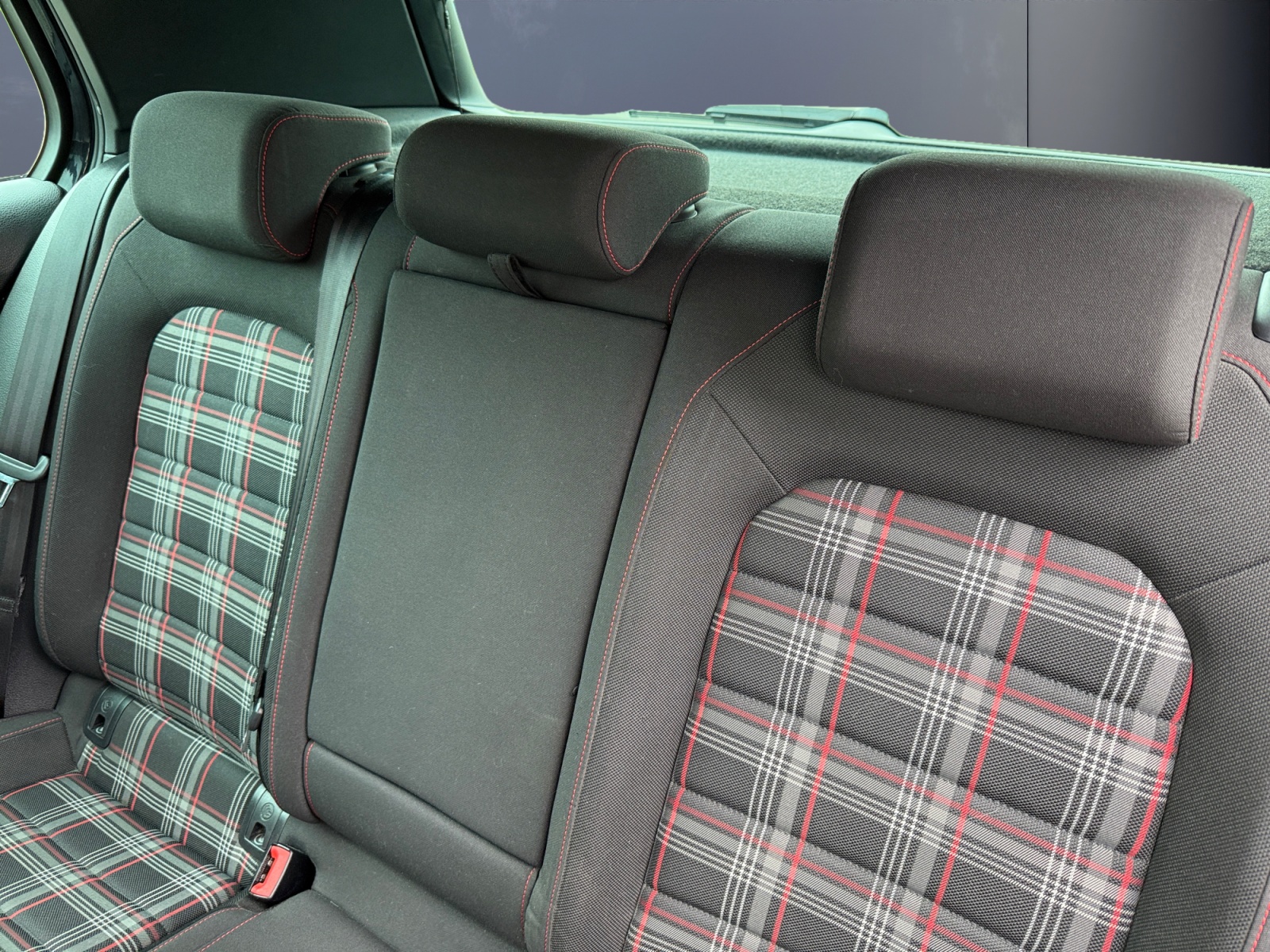 Volkswagen Golf 9