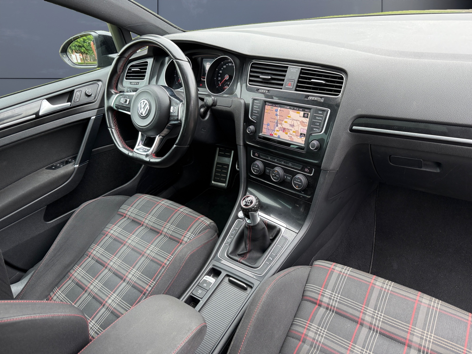Volkswagen Golf 11