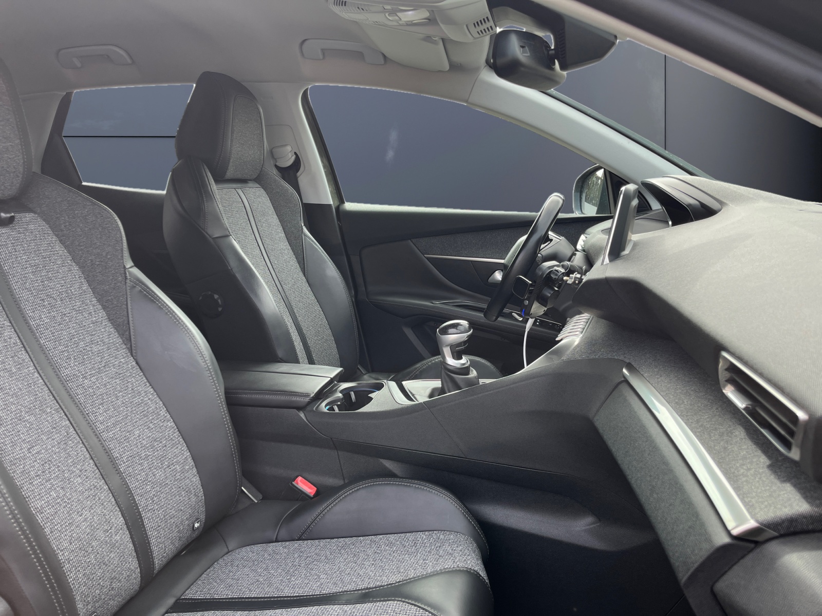 Peugeot 3008 13