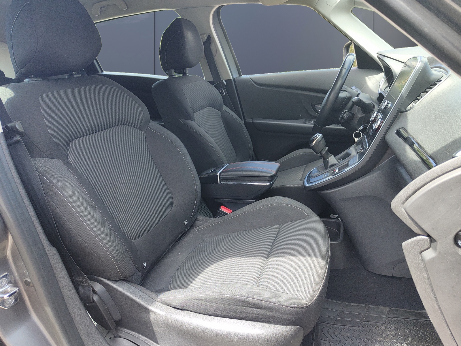 Renault Scenic 13
