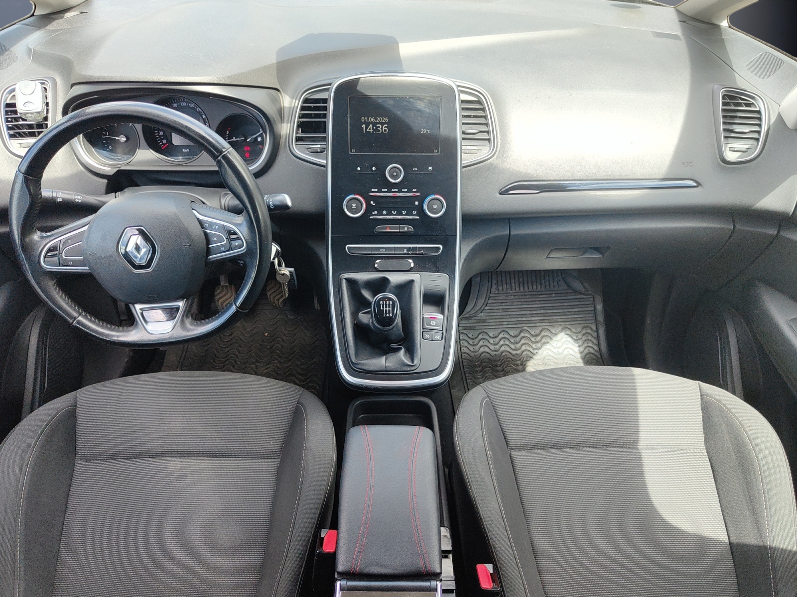 Renault Scenic 14