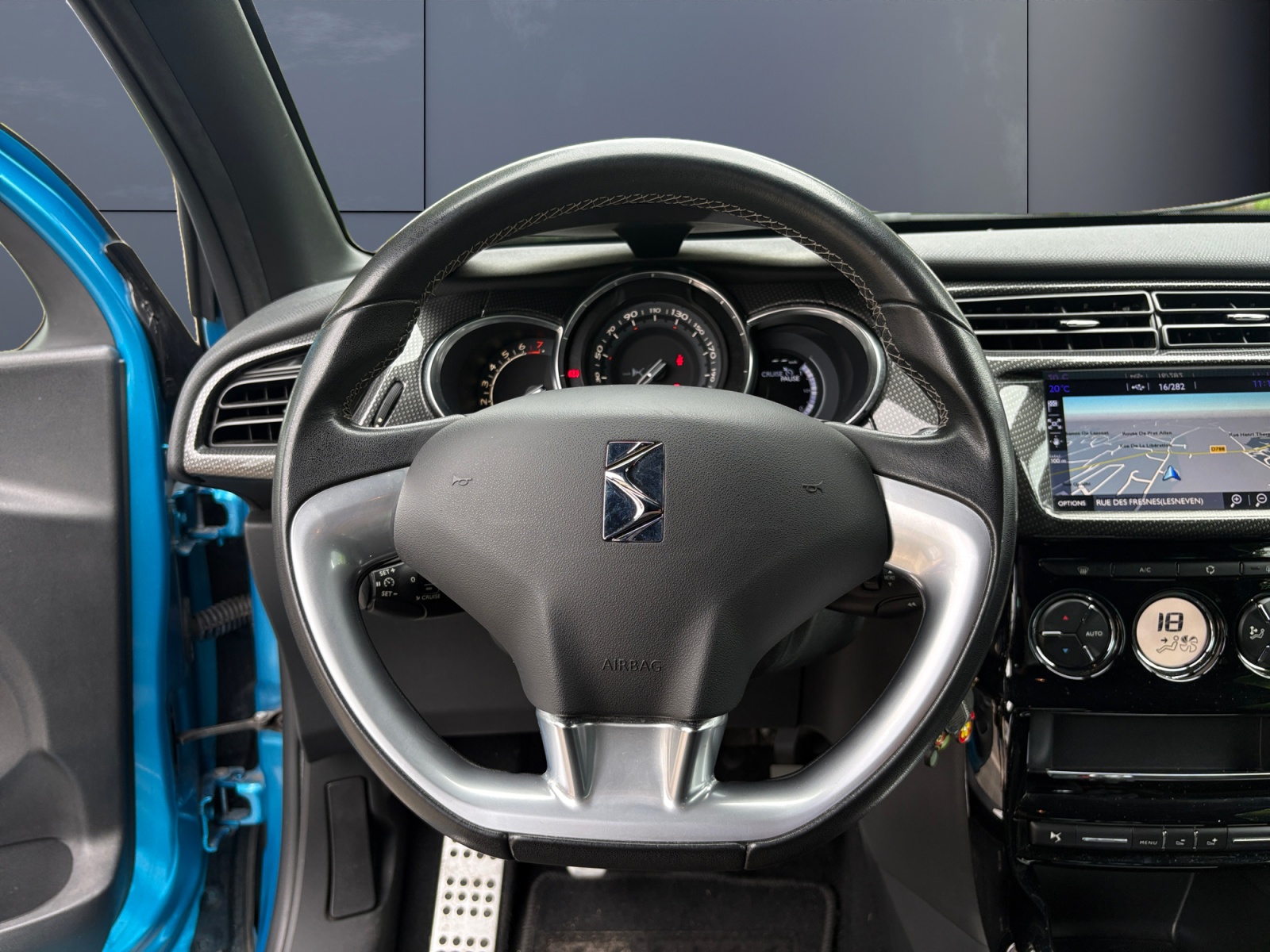 Ds Automobiles Ds3 15