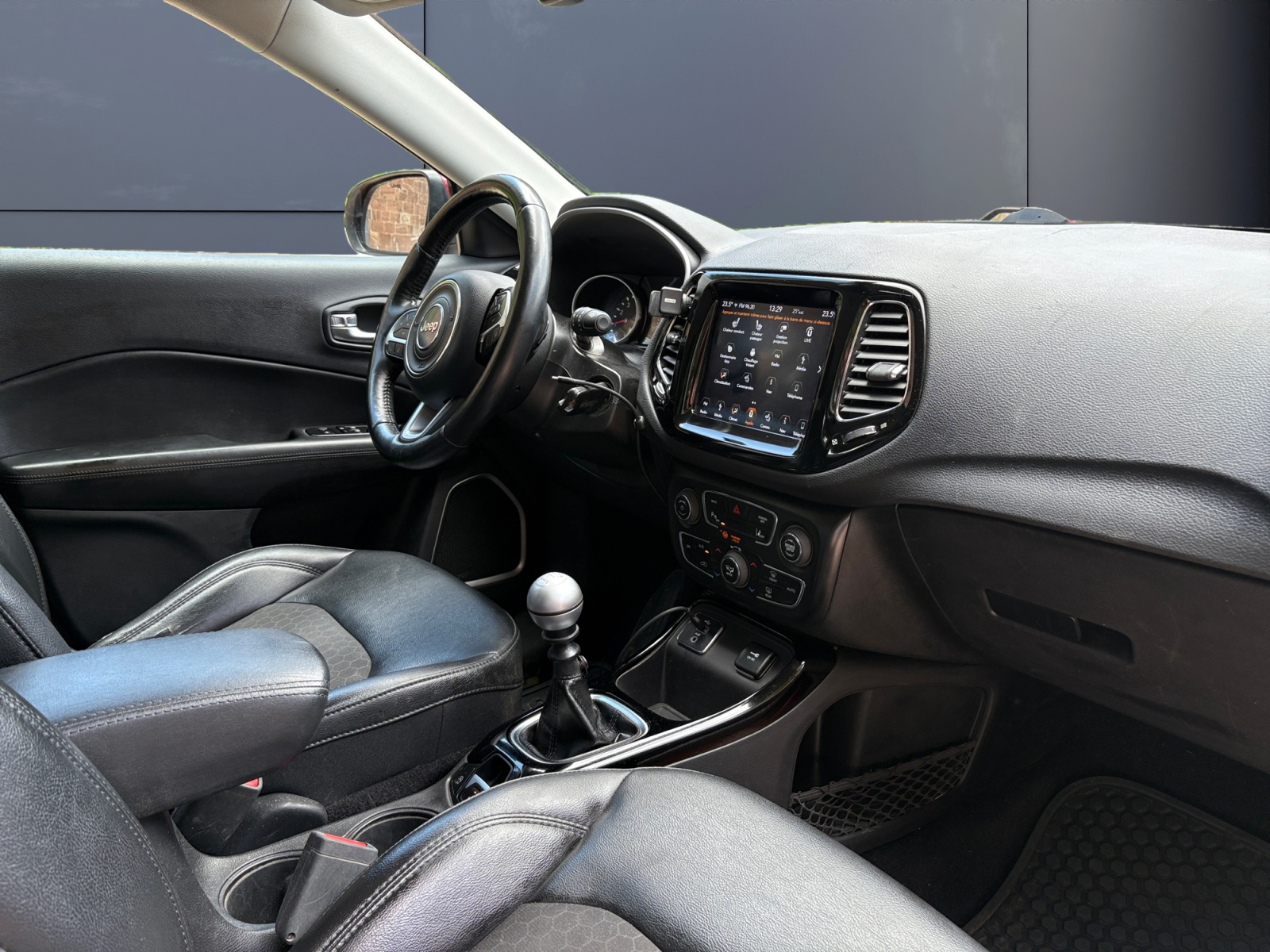 Jeep Compass 12