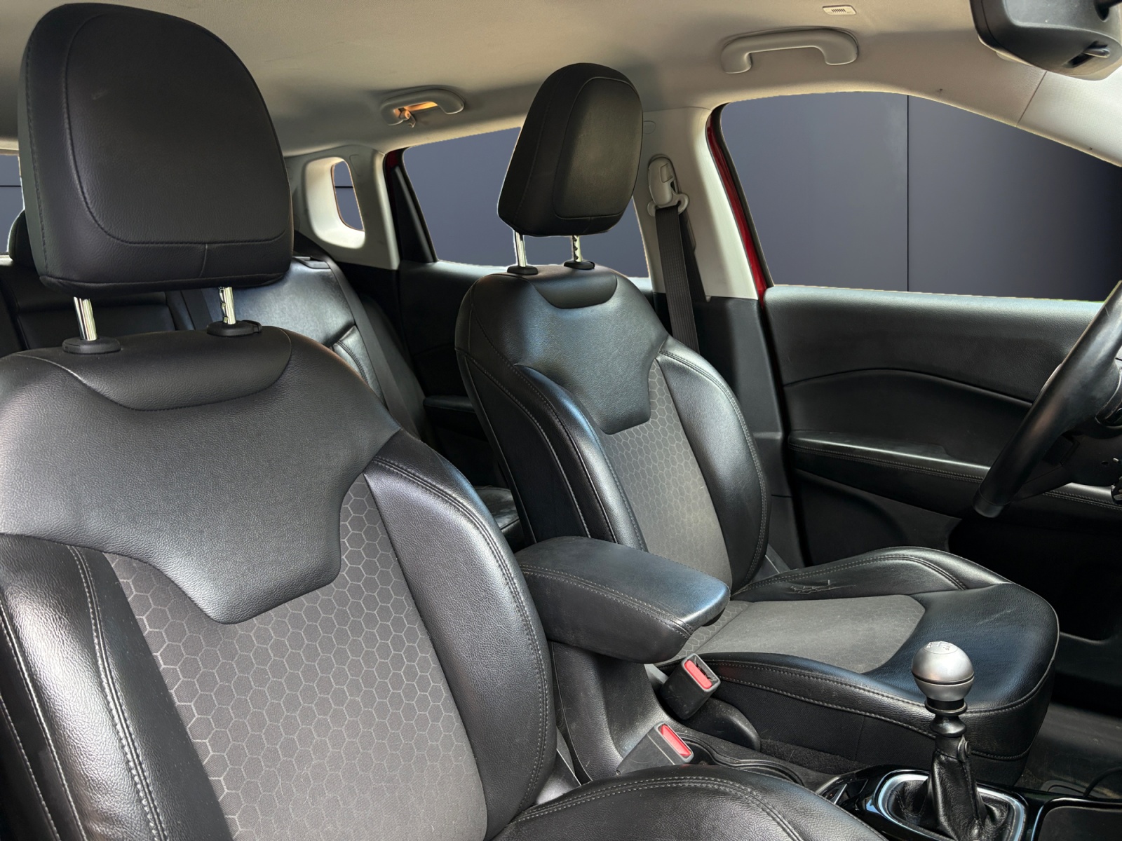 Jeep Compass 13