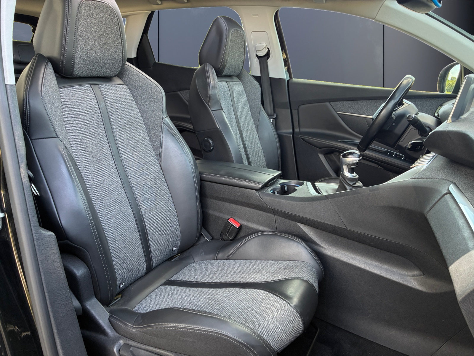 Peugeot 3008 13
