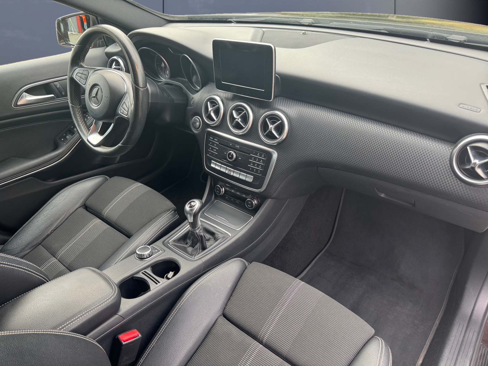 Mercedes-Benz Classe A 12