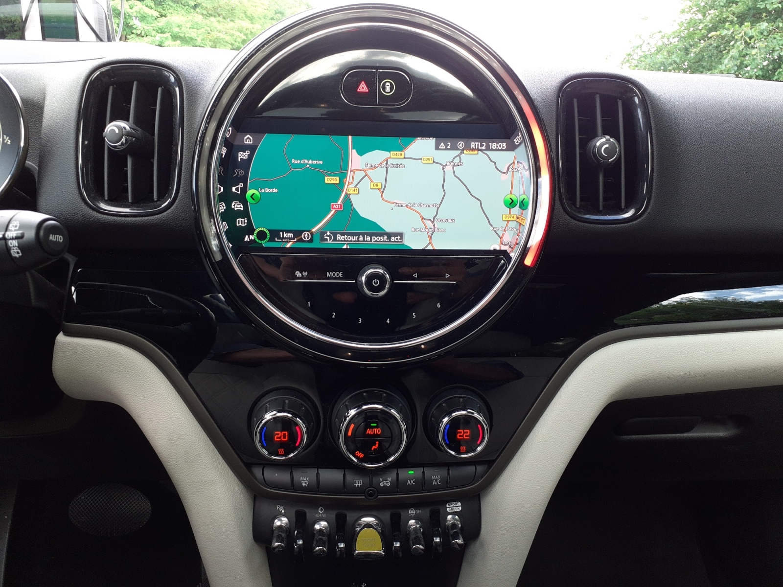 Mini Countryman 17