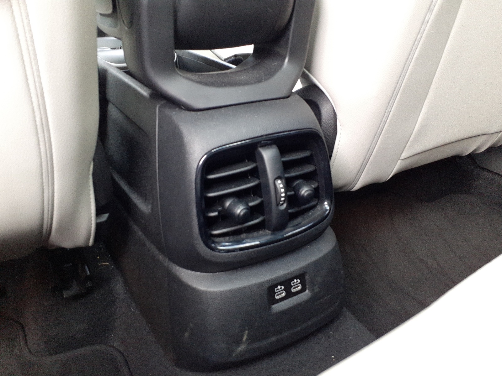 Mini Countryman 19