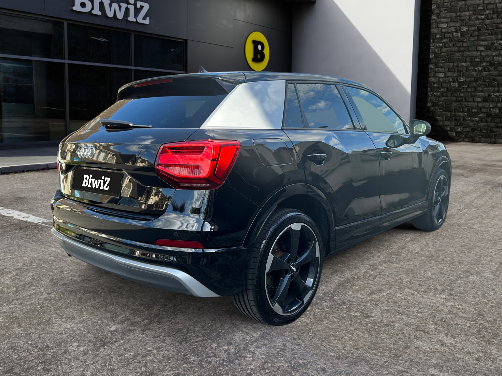 Audi Q2 4