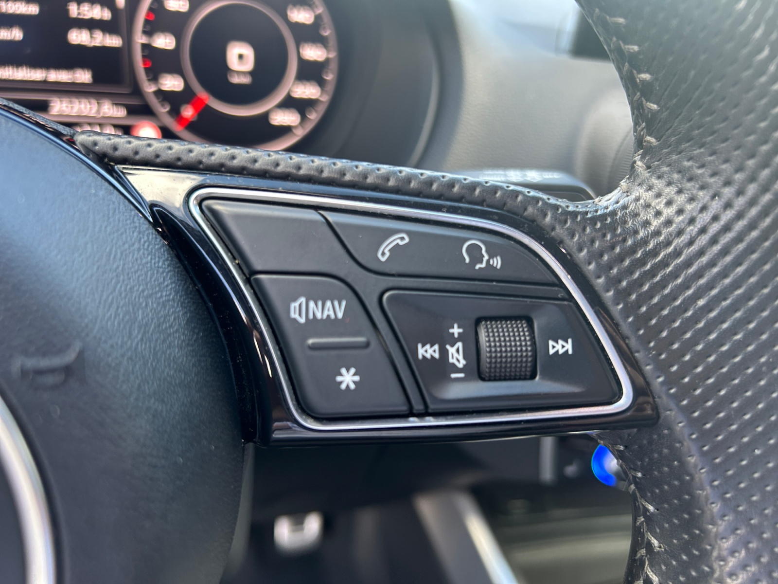 Audi Q2 23