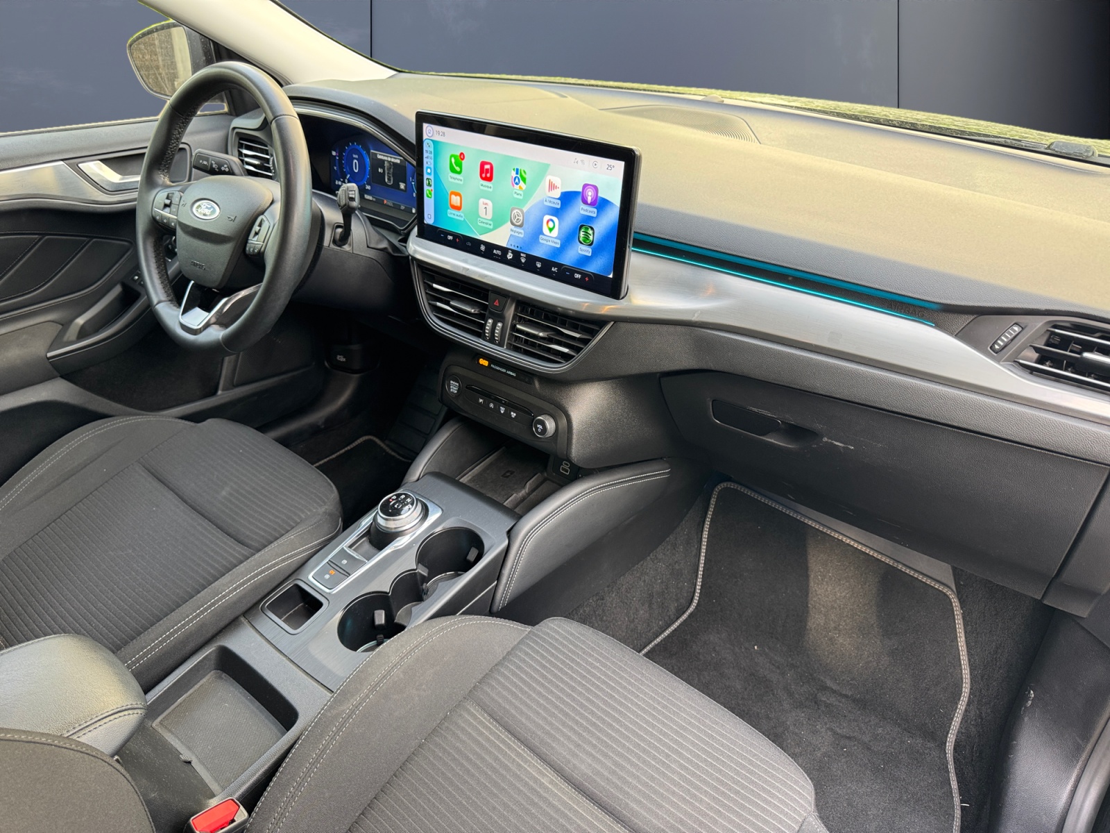 Ford Focus 12