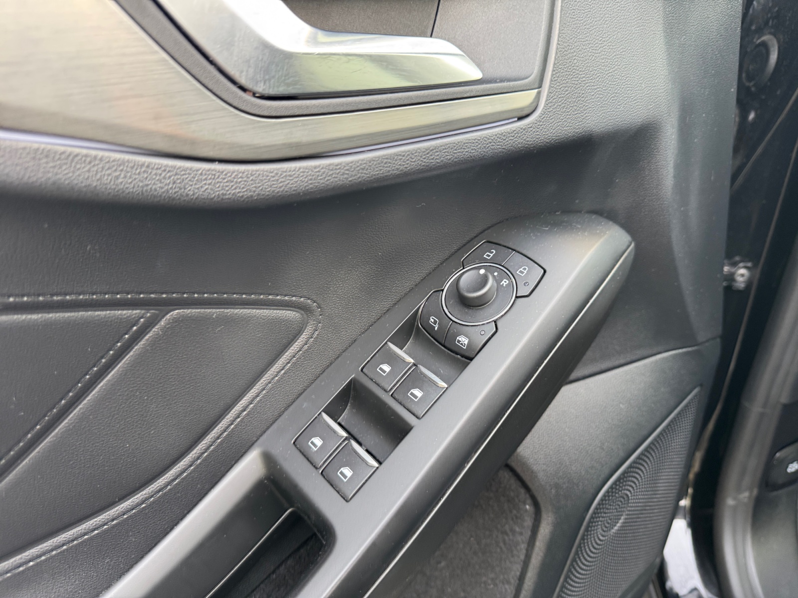 Ford Focus 18