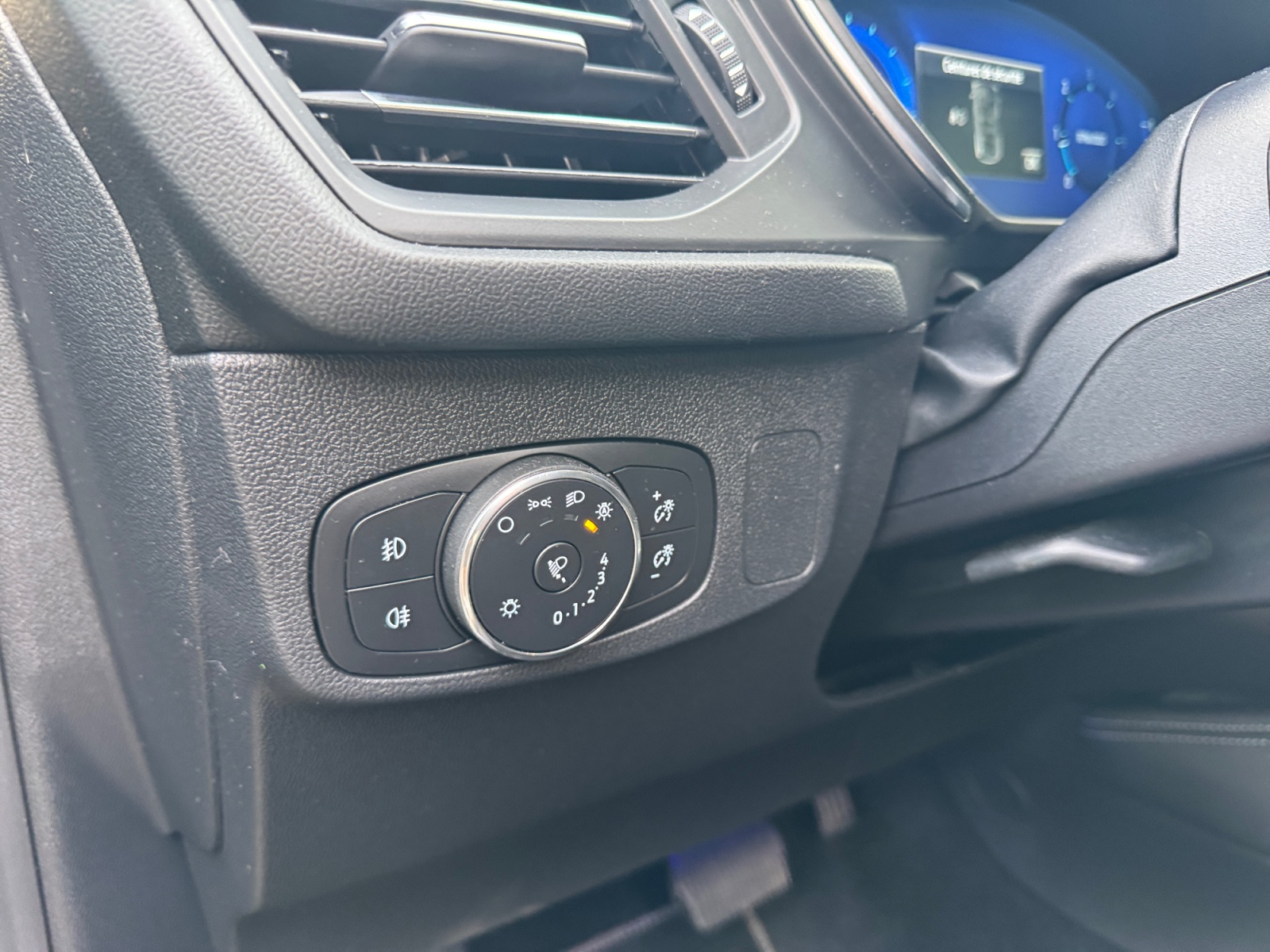 Ford Focus 19