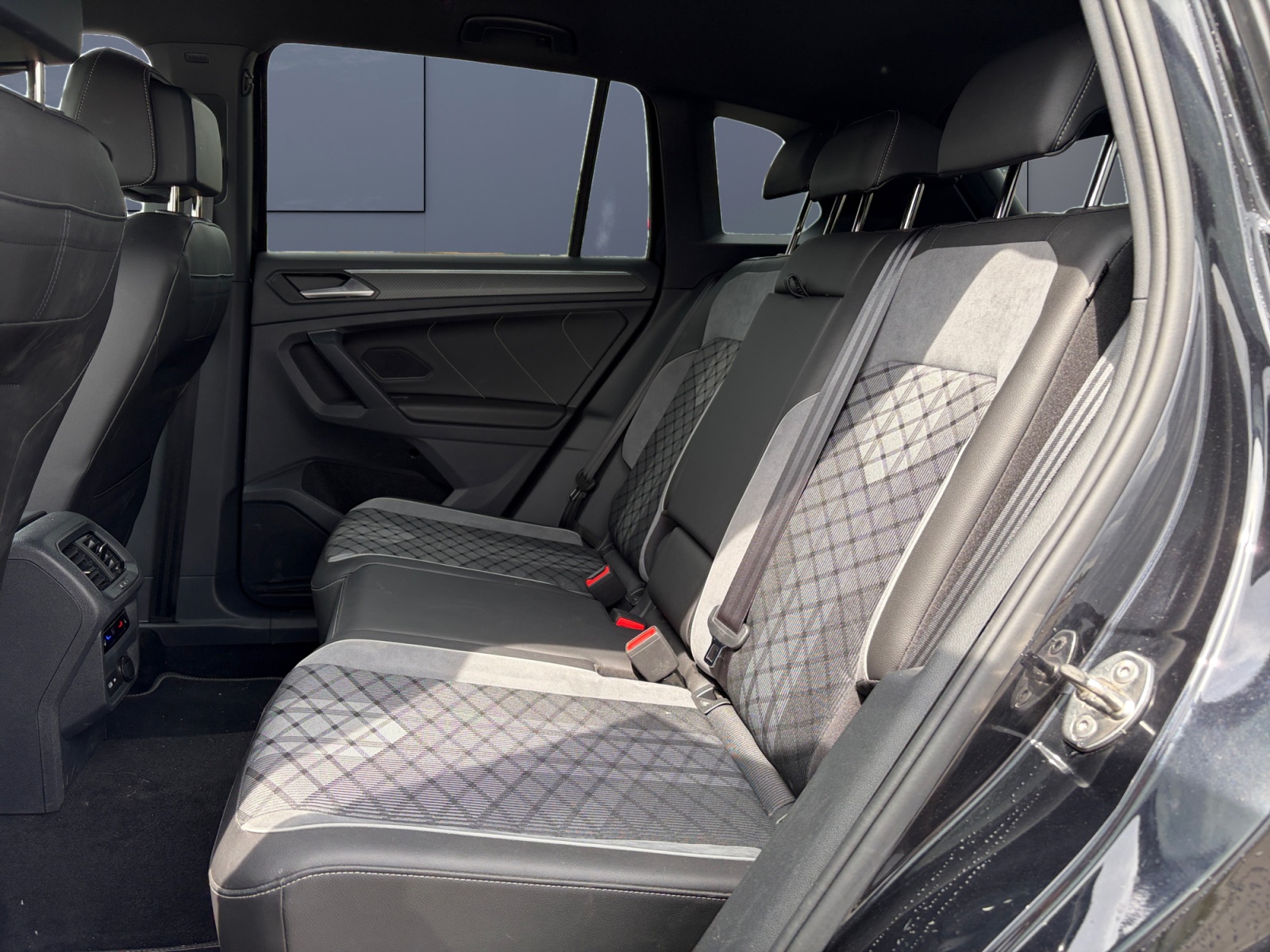 Volkswagen Tiguan 10
