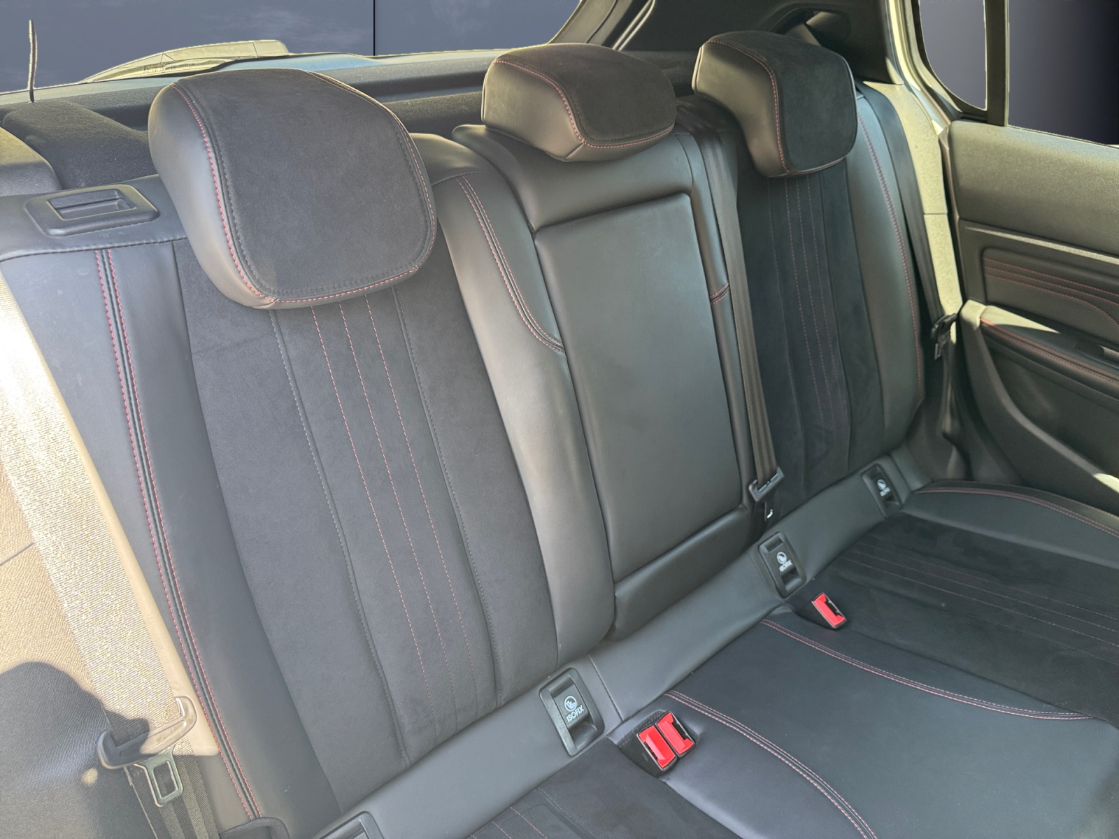 Peugeot 308 11