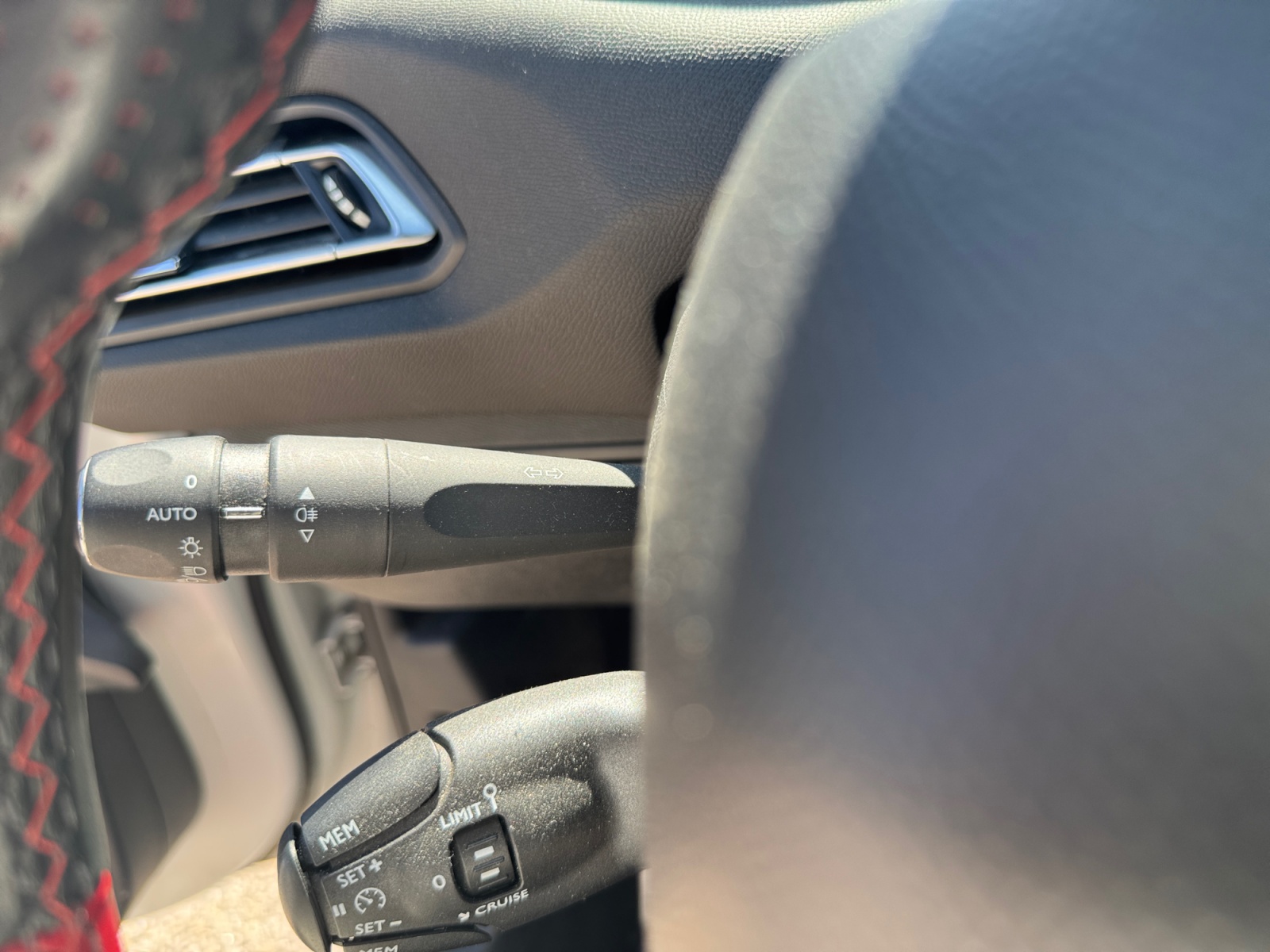 Peugeot 308 21
