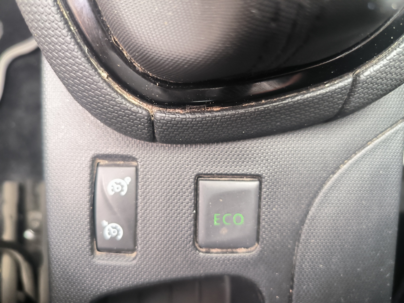 Renault Clio 24
