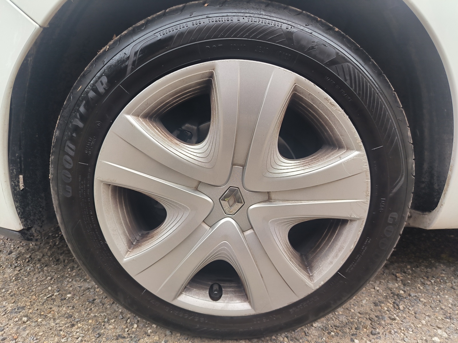Renault Clio 25