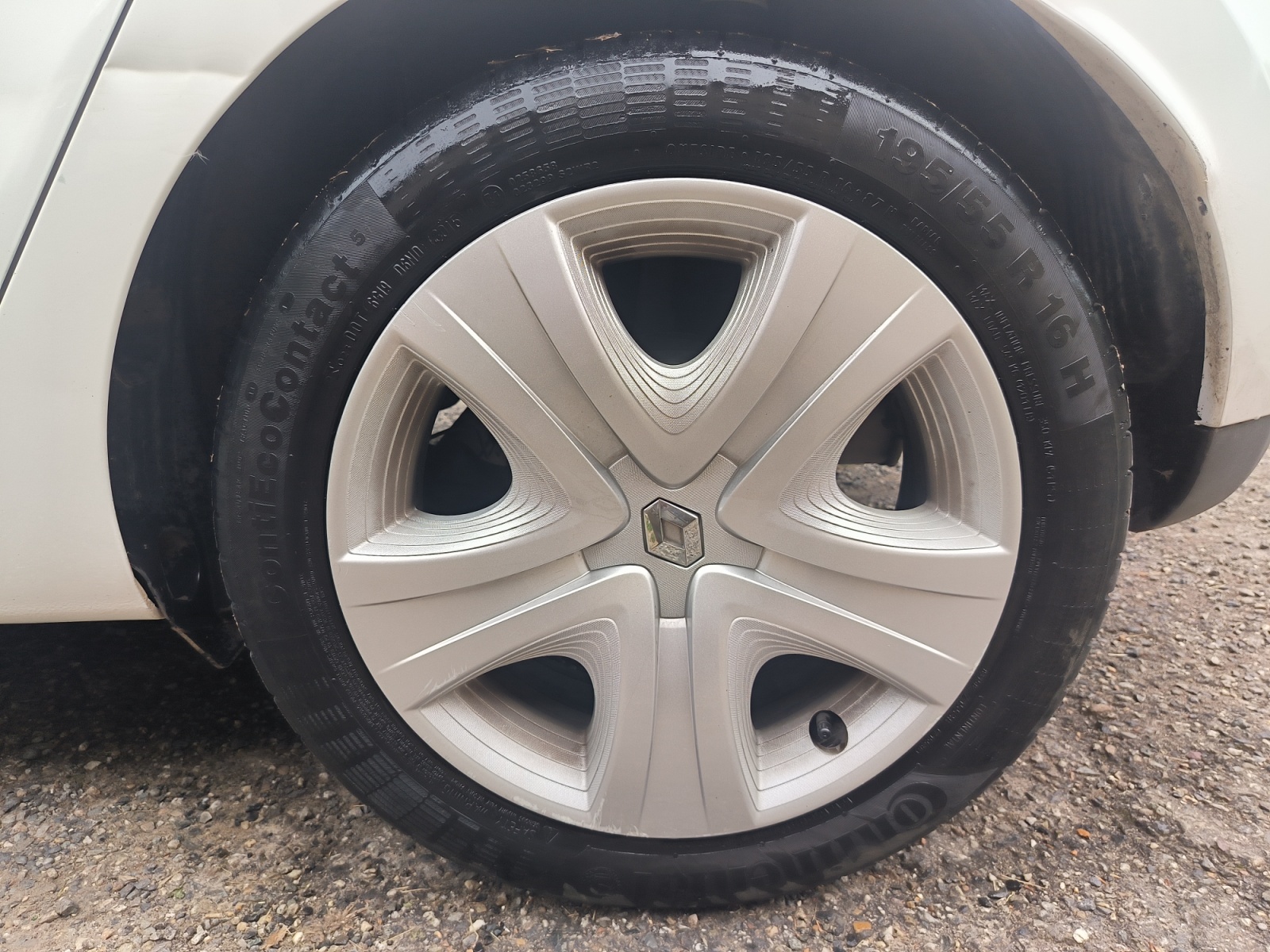 Renault Clio 26