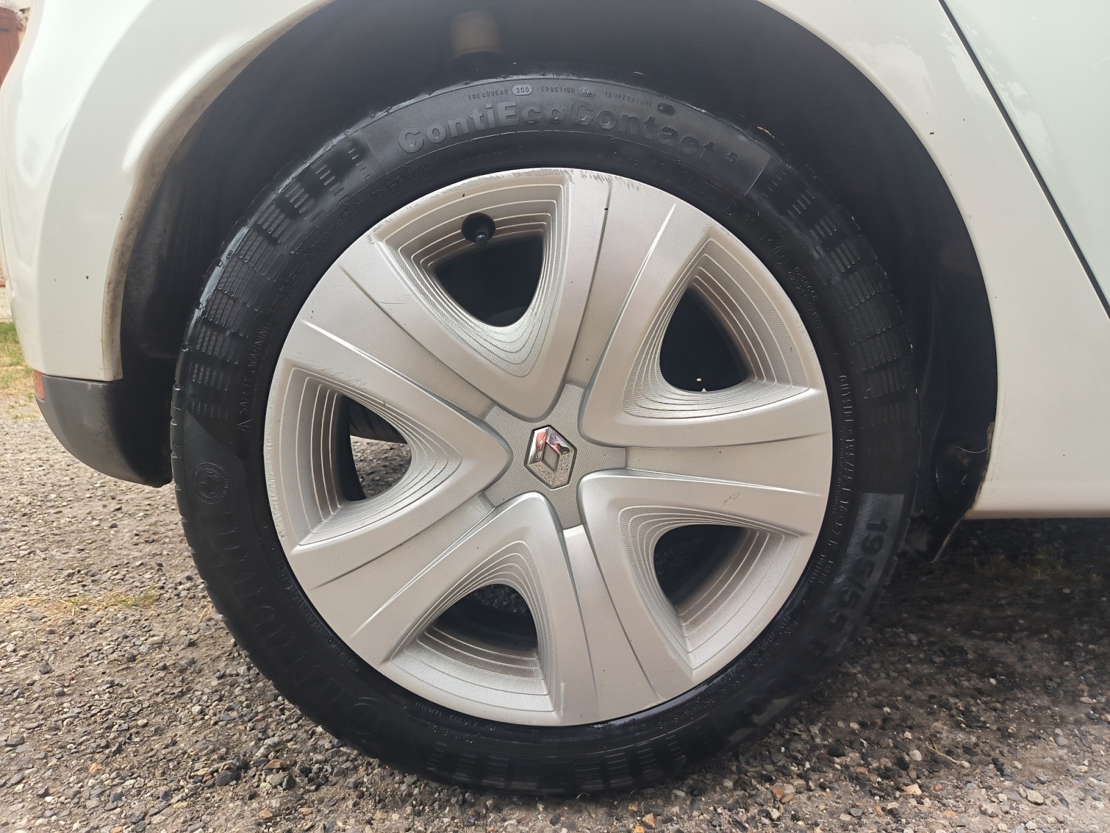 Renault Clio 27