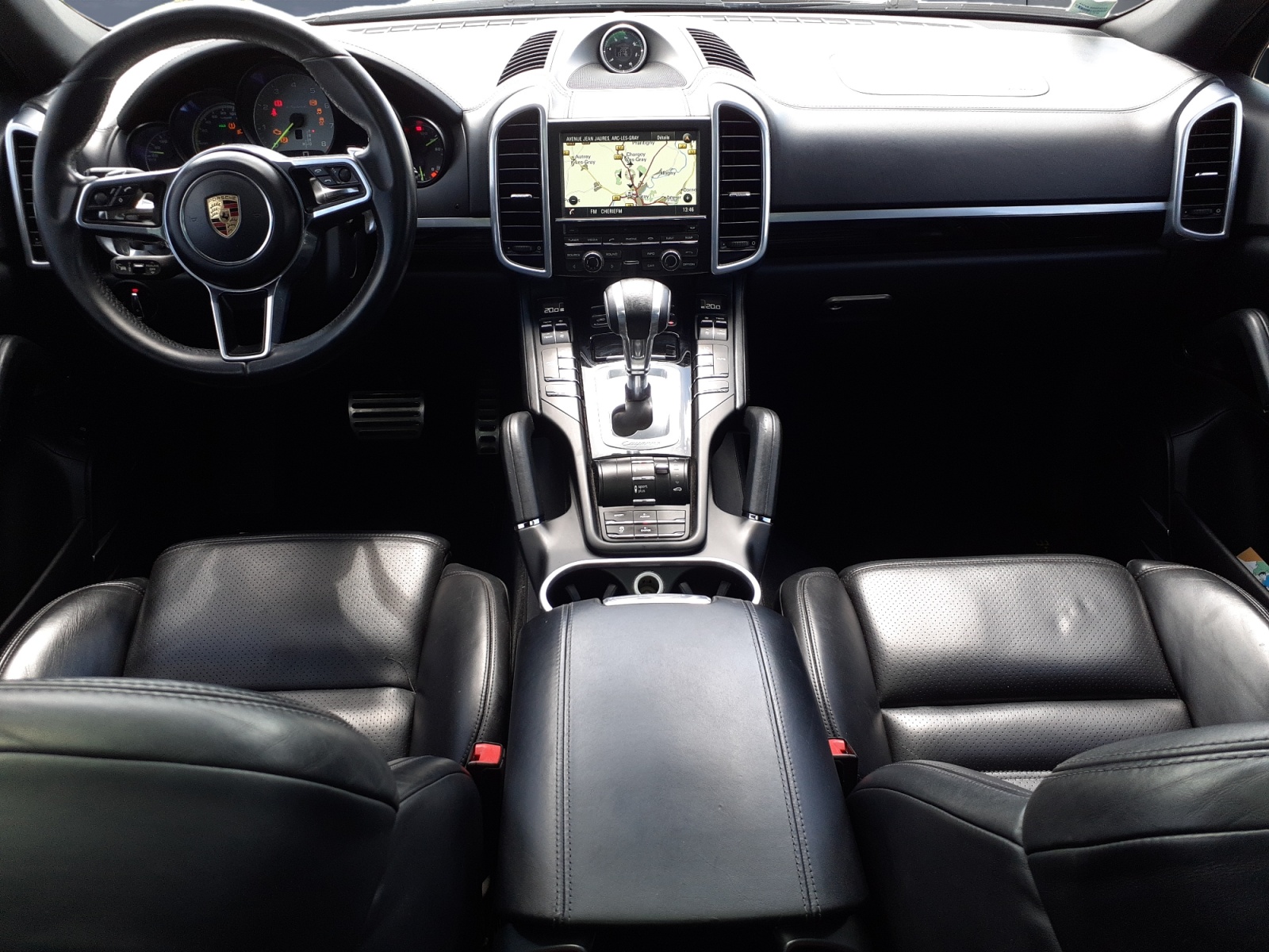 Porsche Cayenne 14