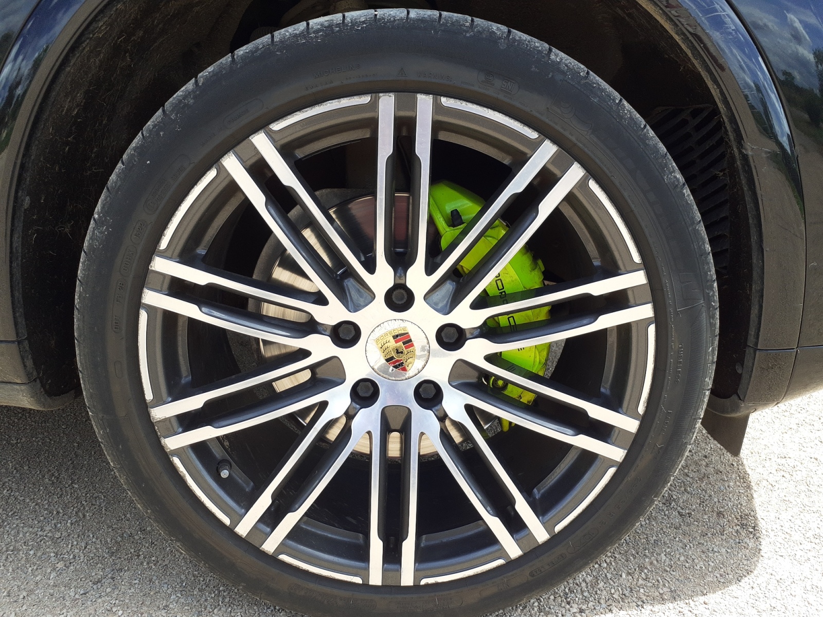 Porsche Cayenne 17
