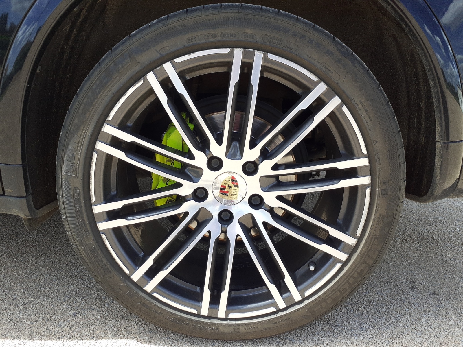 Porsche Cayenne 19