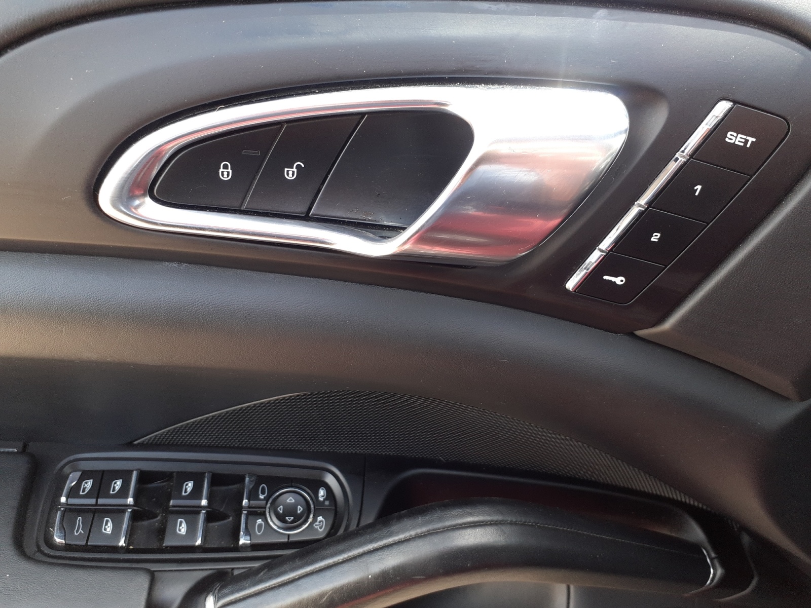Porsche Cayenne 29