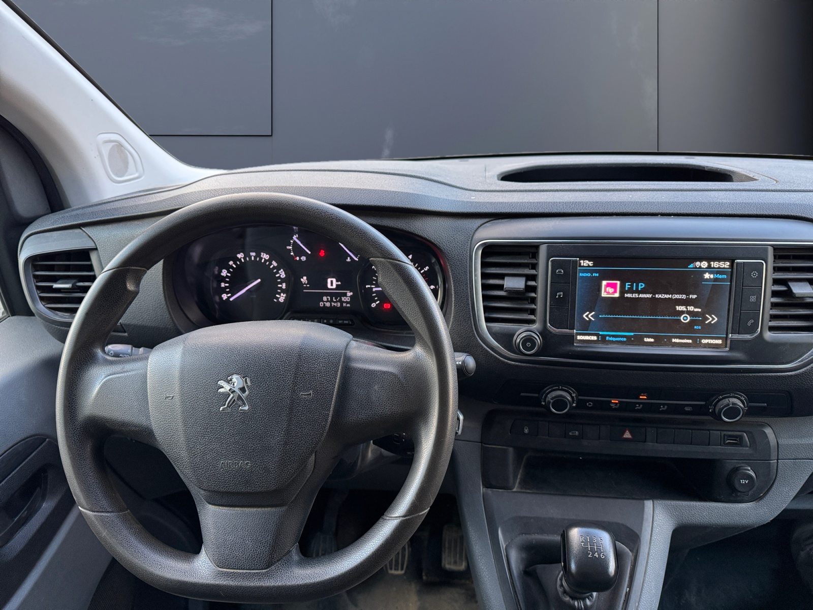 Peugeot Expert Vu 14